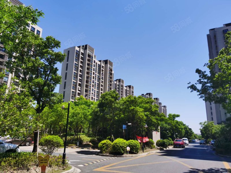 外冈雅苑1室1厅1卫63㎡南北105万