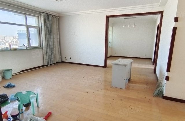 售星光水韵花都三室 中间楼层双阳台送储藏室铁塔人民医院三中