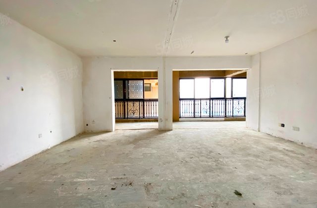 锦巷兰台6室2厅158.51㎡228万二手房图片