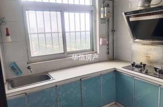 万达北邻莲湖花园电梯中间楼层，满五唯一送储藏室，看房有钥匙