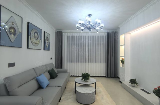 金凤花园3室2厅125㎡59.6万二手房图片