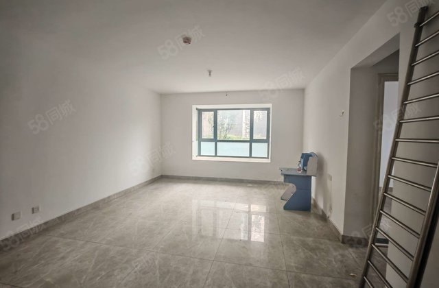 急售 莲湖新城 带车位 88.9 单价六千多 包大税