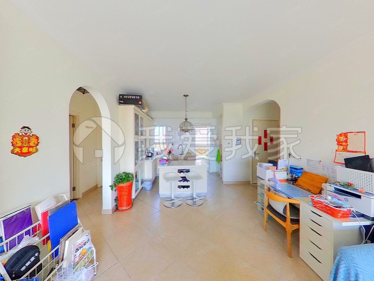 遠(yuǎn)洋沁山水2室2廳1衛(wèi)89.02㎡東西680萬