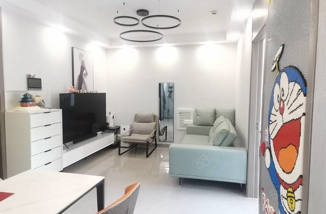 中央帝景，精装两室婚房，送家具家电，免大税，六中，人民公园