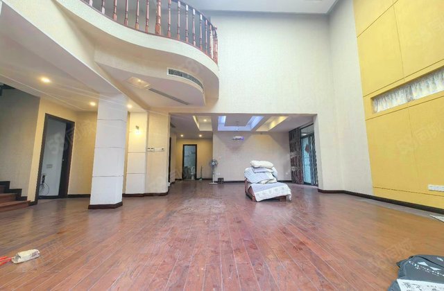 中安长岛翡翠湖(2)6室3厅300㎡330万二手房图片