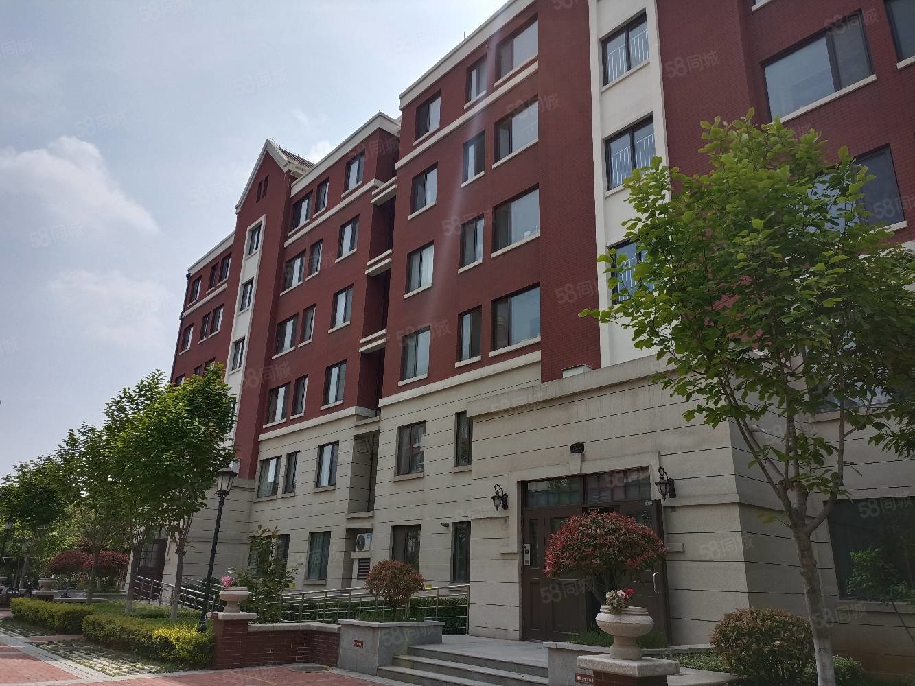 急售降价10万1楼带50平大院精装集暖天房美郡记者村