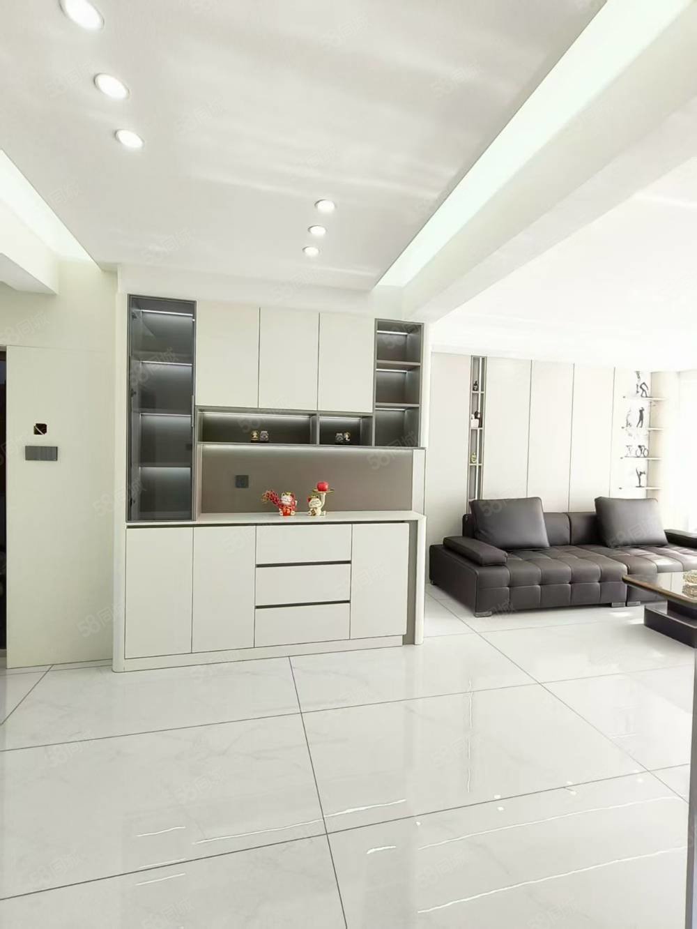 花溪山语2室2厅1卫85㎡南北51.8万