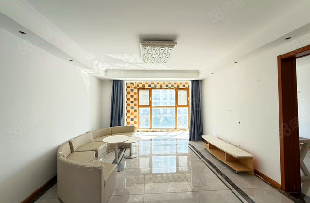 绿城岘山花城3室2厅136.92㎡155万二手房图片