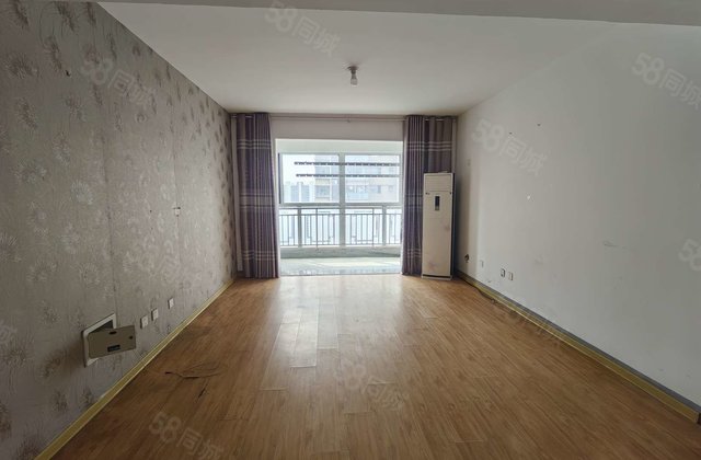 文轩新东方龙湾紧邻一中外国语 有车位和储藏室