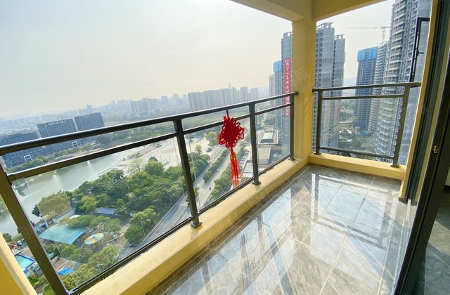 东湖学府B区4室2厅126.63㎡111.9万二手房图片