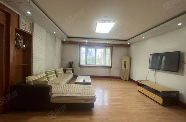 急售双阳台三室两卫！凤凰新城！赠储！实验文轩外国语！