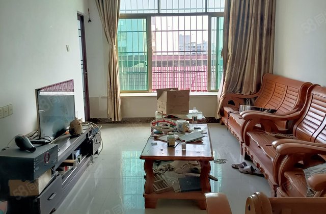 红旗南路108号大院4室2厅106.04㎡33.8万二手房图片