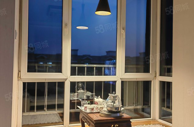 佶地国际D区2室2厅90㎡69万二手房图片