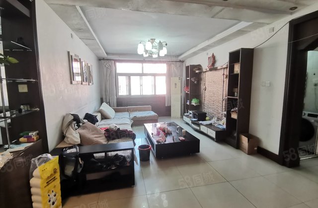 七中附近单位房 二楼130平三室朝阳双阳台带车库带储免大税