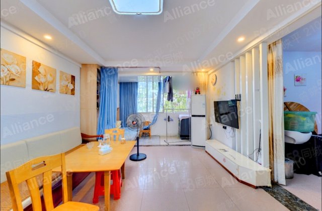 景信阁3室2厅103.58㎡69万二手房图片