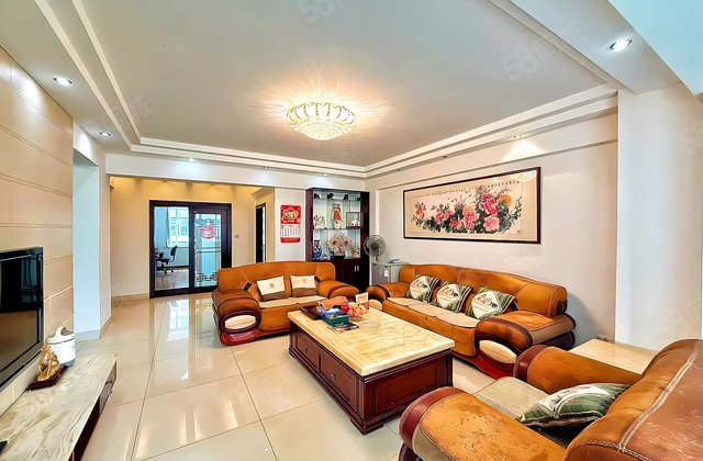 星辉花园3室2厅128㎡95万二手房图片