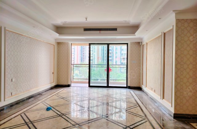 远大中央公园4室2厅136.27㎡239.8万二手房图片