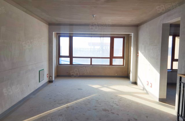 金地江山风华3室2厅268.39㎡128万二手房图片