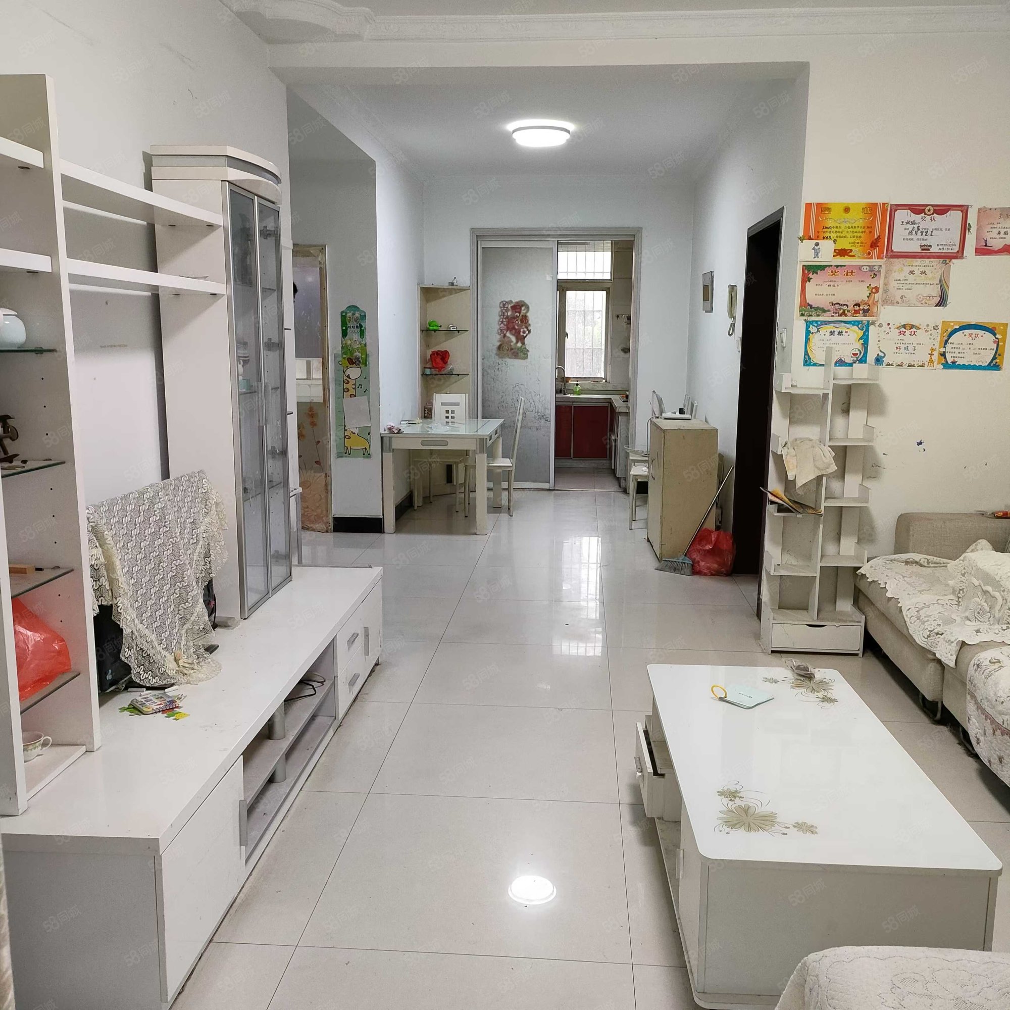 天赐良苑2室2厅1卫93㎡南38万