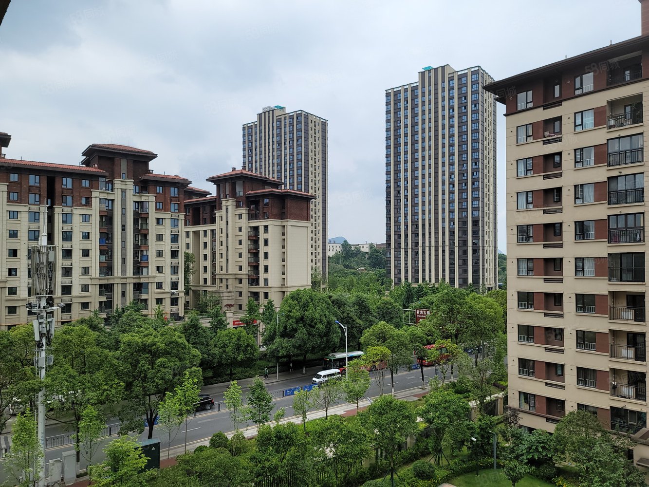 【10图】万科花溪大都会b区105平83万满二,万科花溪大都会(一期)-贵阳