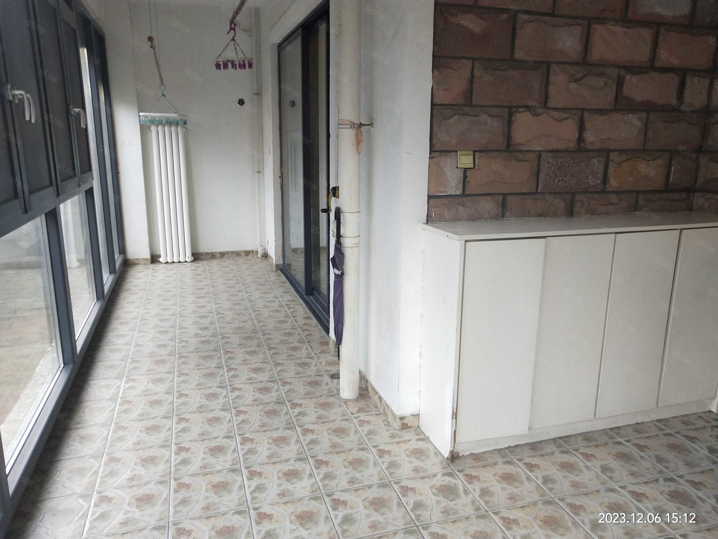 兴丽风情巴黎3室2厅2卫136㎡北75万