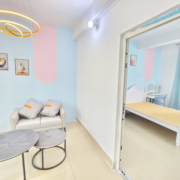 龒楼全新时尚装修！一房一厅！采光通风好富德五一沙井可短租 