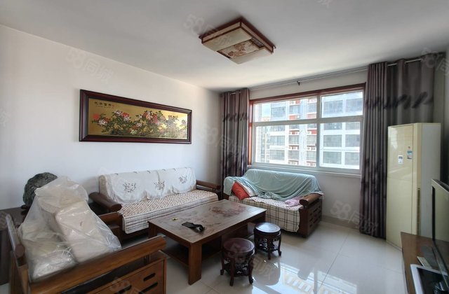 运河边，湖畔佳苑电梯房边户3室2卫带车位储和储。