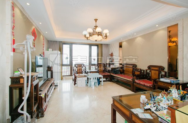 紫辰院4室2厅146.04㎡1168万二手房图片