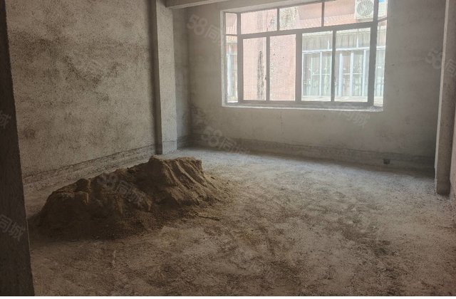 绵登广场6室2厅350㎡128万二手房图片