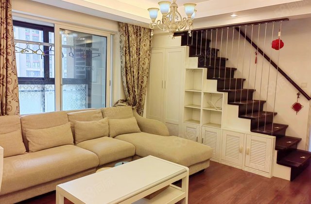 万科金域华府3室1厅84.71㎡142万二手房图片