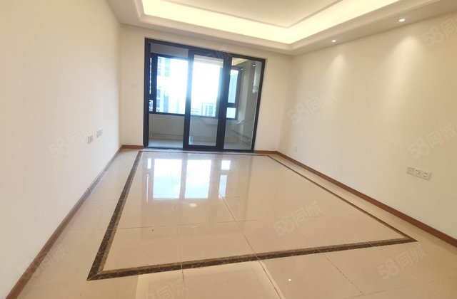 房东急售！东昌天悦 送车位储藏室 南北通透 康盛园 奥森花园