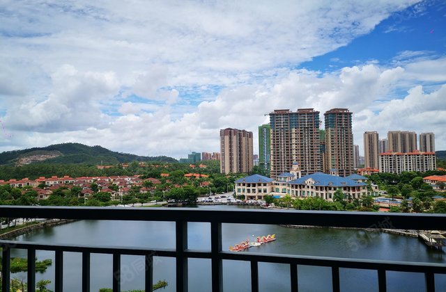 新出凯茵新城雅湖半岛复式4房看奥斯湖全景