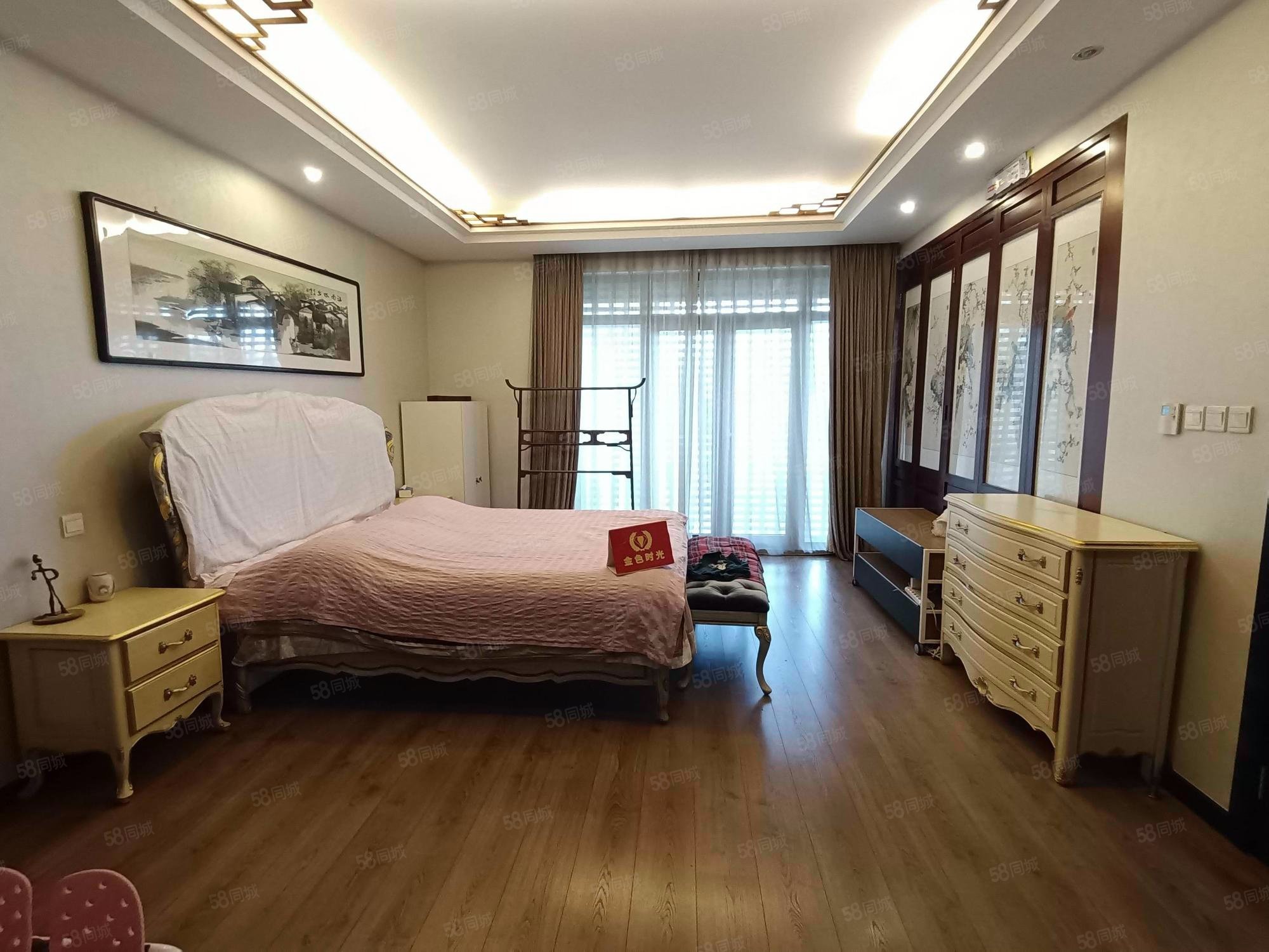 亞瀾灣(別墅)6室4廳3衛(wèi)449.49㎡南北1199萬