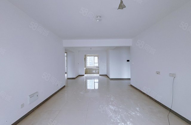 度假区，三叶草双卫，新一中，外国语，培文民生，好楼层带车储！