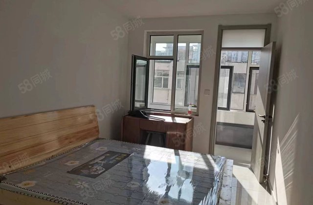 市医院王口小区 精装修 两室朝阳 南北通透 采光非常好