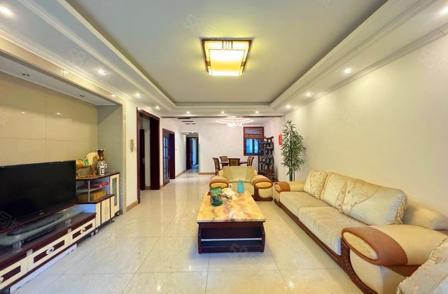 龙城1号4室2厅206.5㎡218万二手房图片