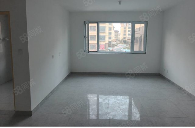 马官屯小区90平方！包更名走一手！