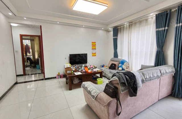 百合新城急售一楼带院南北通透全名户型