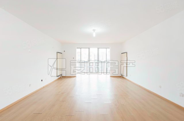 熙湖小区3室2厅146.98㎡910万二手房图片