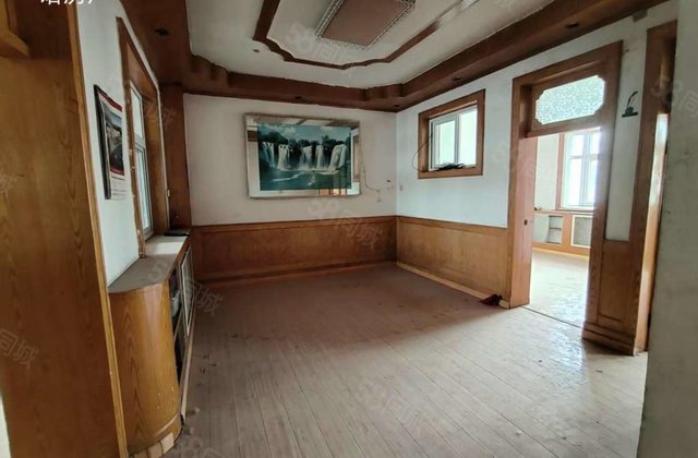 急售老文轩二实验 龙山南区 三室南北通透龙山北区 师范家属院