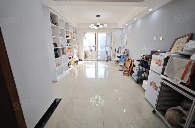 好房急售！柳园路老文轩 免大税带车位储藏室 大三室两卫好楼层