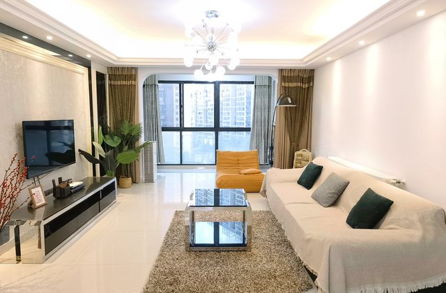 融科东南海4室2厅159.23㎡158万二手房图片