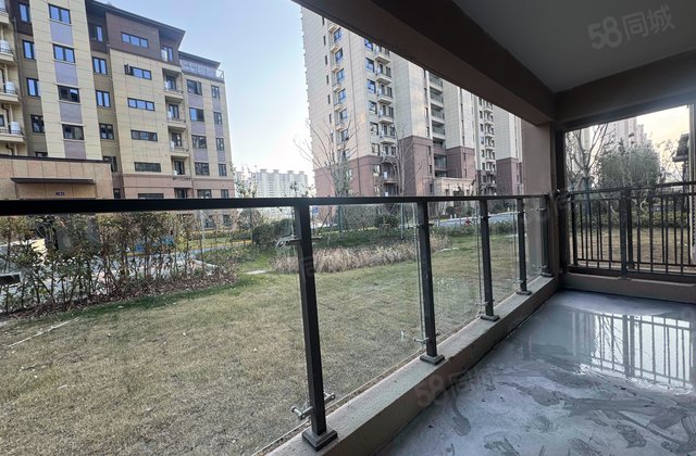 天嘉湾花苑4室2厅128㎡68.3万二手房图片