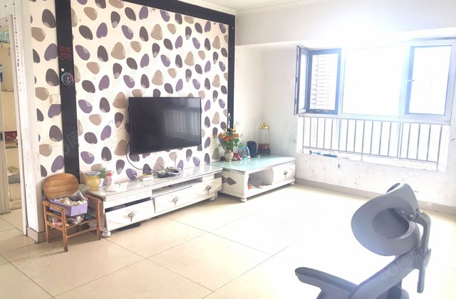 一口价72.5万！顶层无噪音干扰！送停车位！