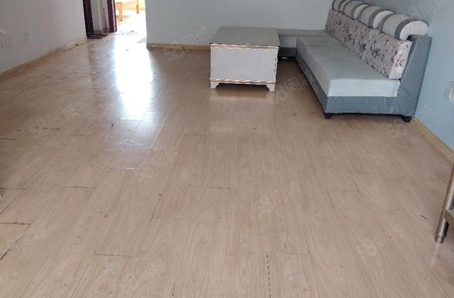 房东急售！水城华府三室！钥匙在手随时看房