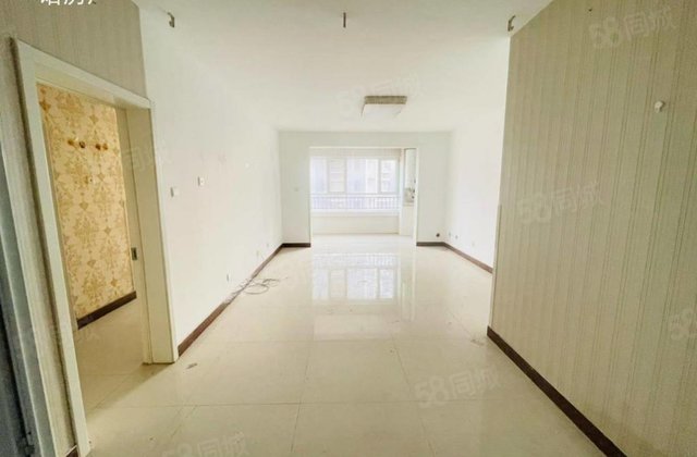 月亮湾D区 商品房 新房 中层 车位 储 区妇幼颐馨园 香江