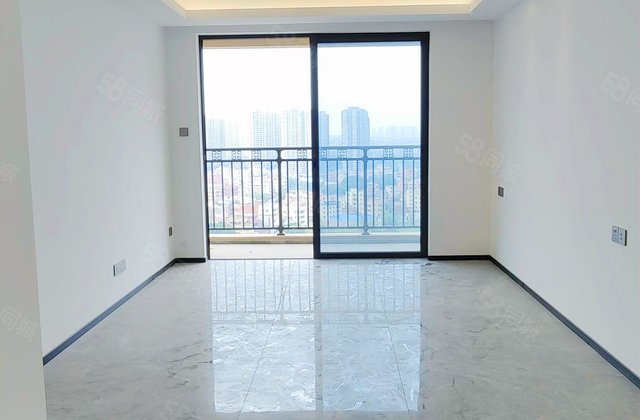 建发融创和玺4室2厅99㎡92万二手房图片