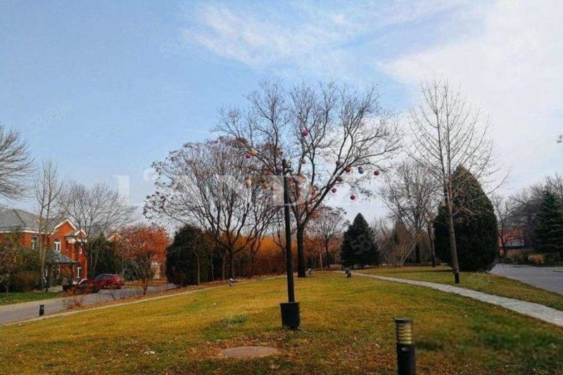 晴翠園5室3廳6衛(wèi)438.92㎡南北3800萬(wàn)