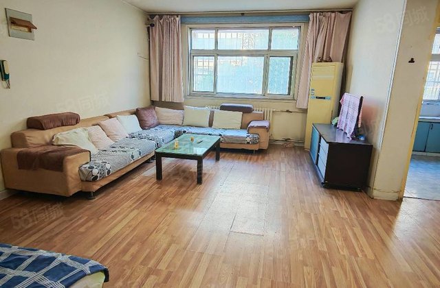 公园对过 新区   六中 花园家苑 一楼 送车库送露台