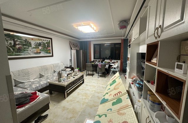 高新区九州月季公园 130平大三居带车位储 只要80万